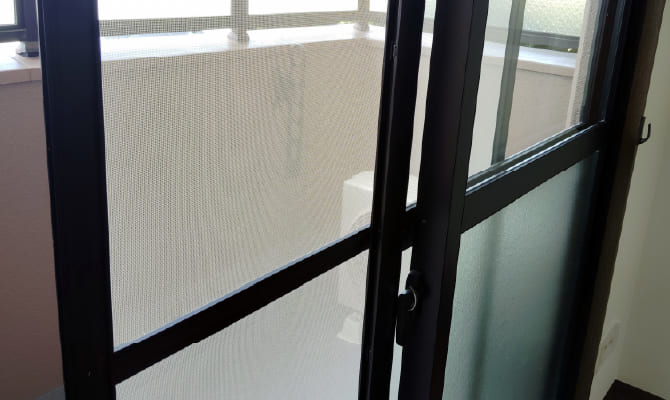 網戸の張り替え